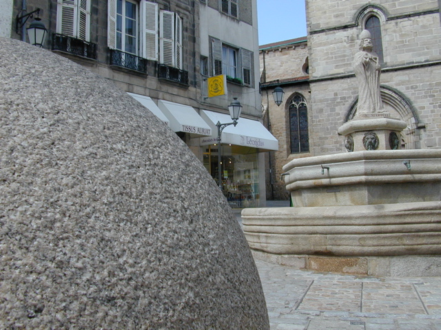 Church/Square/Fountain